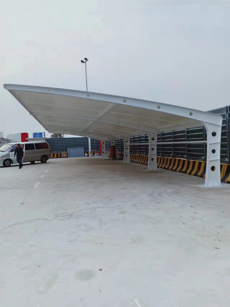 如何选择溧阳市电动推拉棚公司？北雨膜结构值得信赖